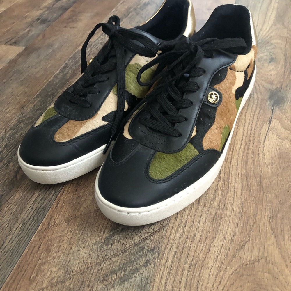 Michael Kors Scotty Camoflauge Calf Hair Sneakers Size 6.5M